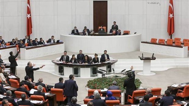 Dört Partiden Ortak Kınama