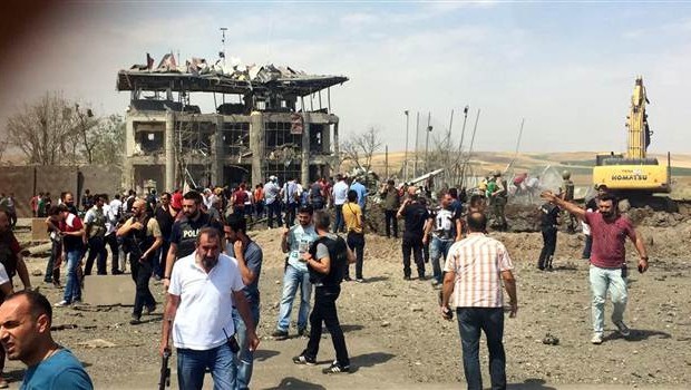 PKK Diyarbakır'da saldırdı!