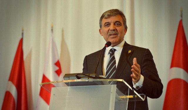 İşçiler Abdullah Gül'ün yolunu kesti