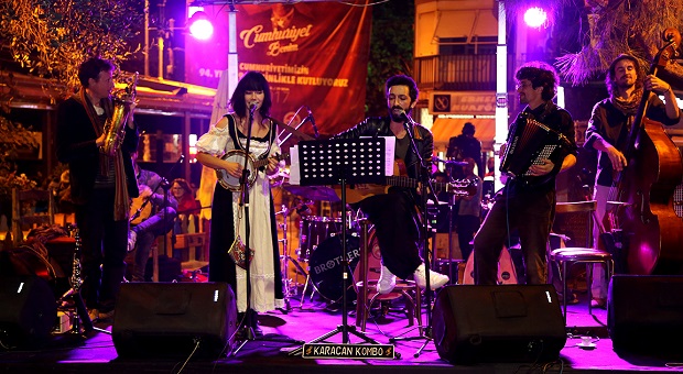 Maltepe’de İsviçre gecesi