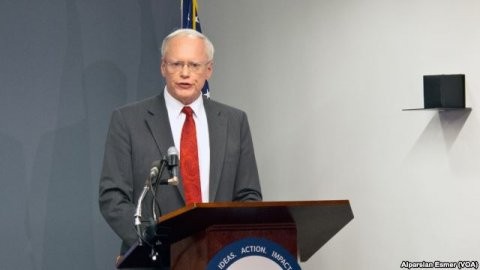 'Tepedekiler teröristleri kardeş görüyor'