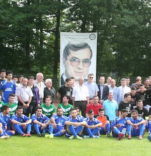 Batı Trakyalılar Dr. Sadık Ahmet'i unutmadı