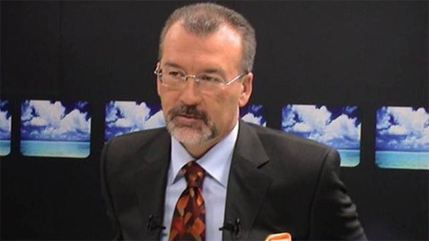 'Çatı aday' istifa getirdi
