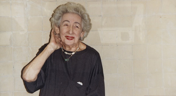 Eserleriyle yaşayacak