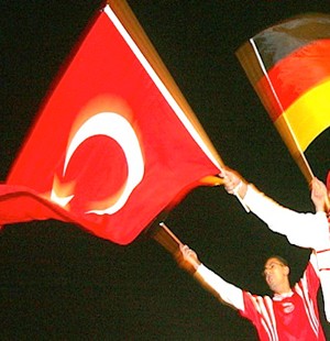 Bayraklı kutlamaların esin kaynağı Türkler