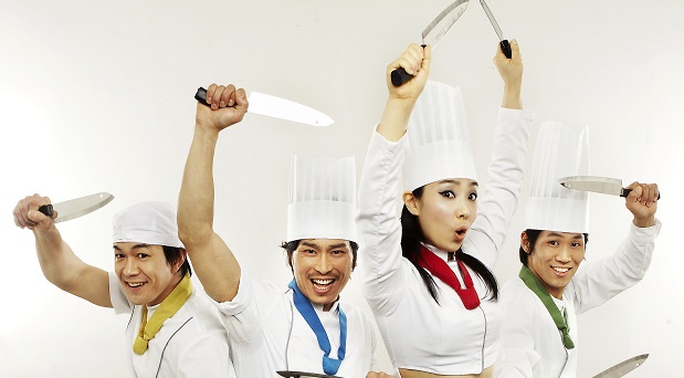 Çılgın şeflerin gösterisi Türkiye’de!-VİDEO