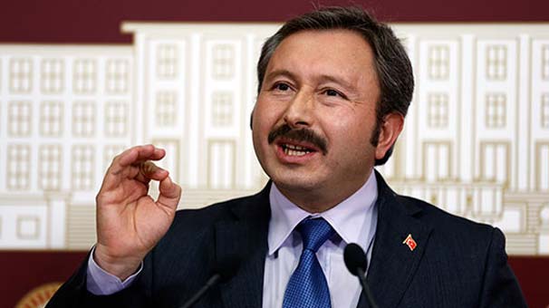 'Erdoğan Başbakanlıktan istifa etmeli'