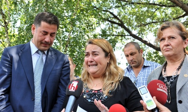 MHP'li Oğan gözyaşına boğuldu