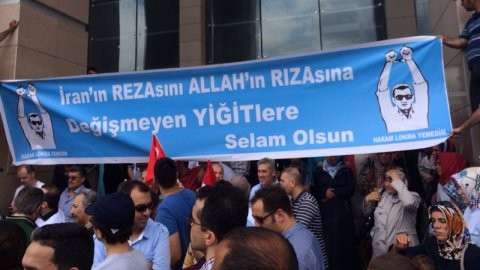 Bırakılan polisten 'Gülen bedduası'