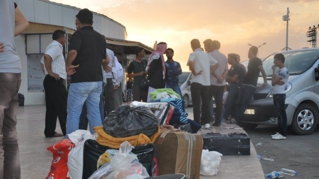 Ezidiler Türkiye'ye kaçıyor