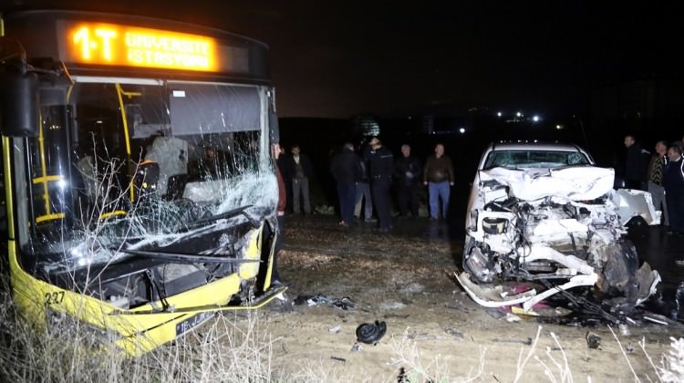 Bursa’da feci kaza: Ölü ve yaralılar var