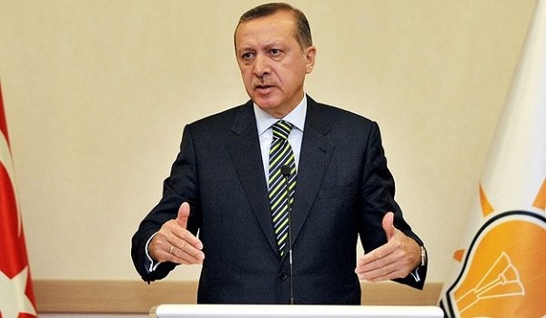 Erdoğan yeni başbakan için tarih verdi