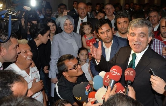 Gül'e İstanbul'da görkemli karşılama!