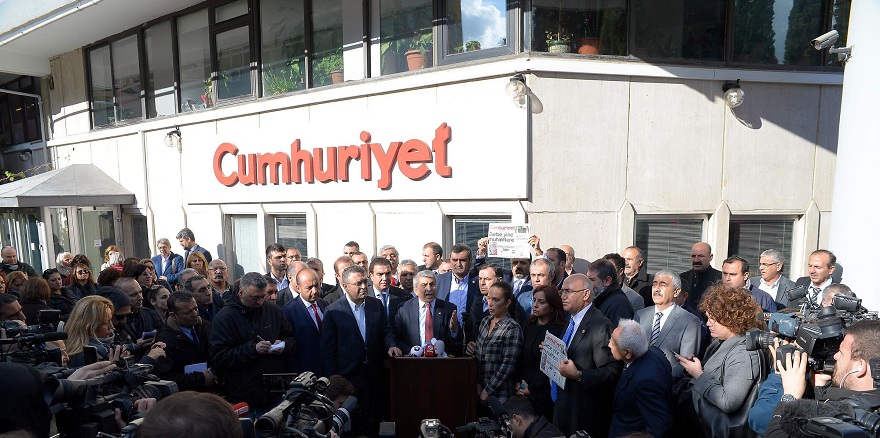 Cumhuriyet Gazetesi davasında ceza yağdı