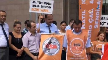 Hâkim ve savcıya zam var da bize niye yok?