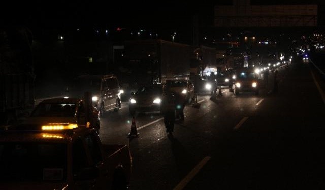 Gebze  Dilovası arası ulaşıma kapatıldı