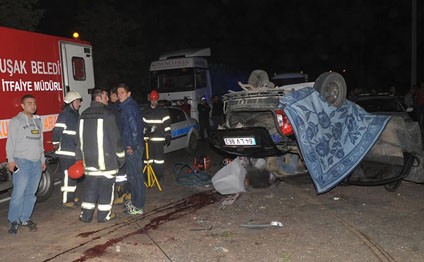 Üç Türk öğrenci Azerbaycan'da öldü