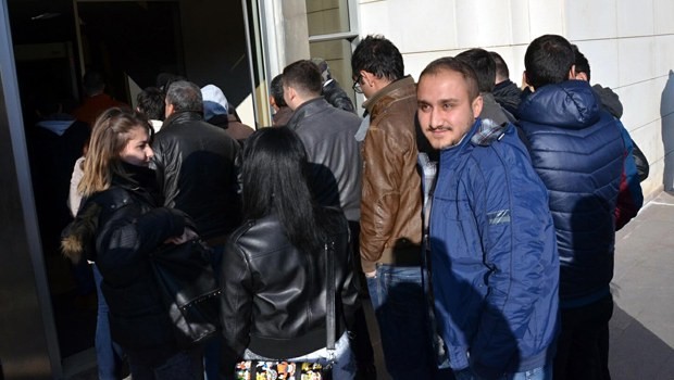 CHP'li gençleri AKP'li avukat savunacak