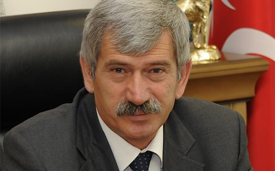 'Cemevinin kapısını kapatanlar Alevi olamaz'