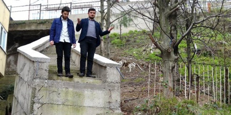 CHP'li belediye öyle bir merdiven yaptı ki! Uçalım mı atlayalım mı?