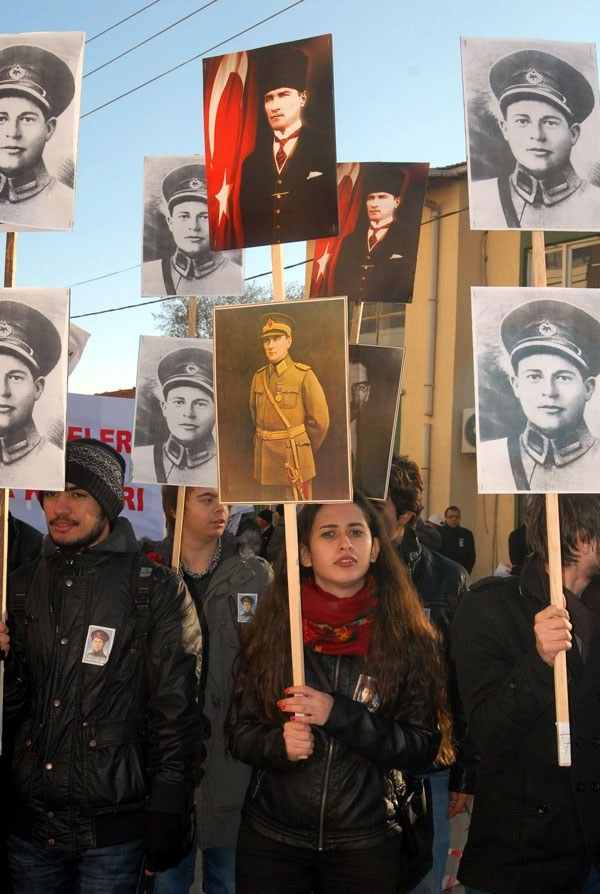 Devrim Şehidi Kubilay törenlerle anıldı