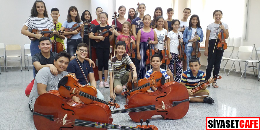 İzmir’in çocuklarına özel çello ve viyola eğitimi