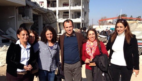 HDP'li 10 milletvekil Kobani'ye geçti