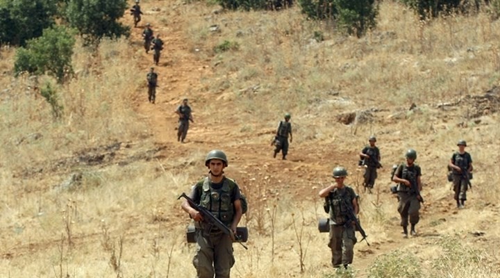 Uludere'de askere el yapımı bombayla saldırı