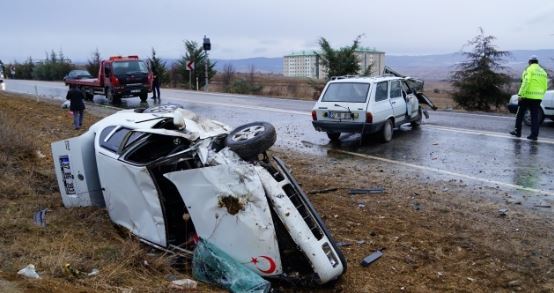 Kastamonu'da feci kaza: Muhtar öldü, 2 kişi yaralandı