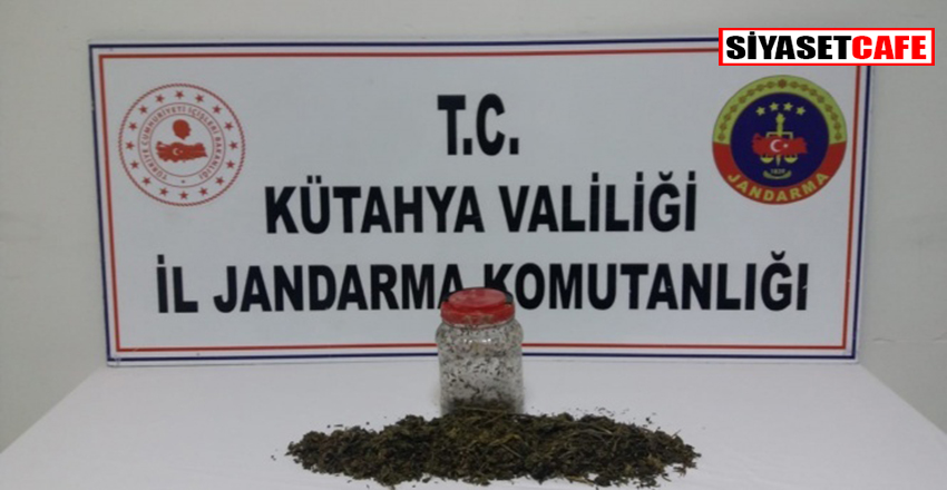 Kavanozun içinden bakın ne çıktı!