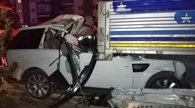 Samsun'da feci kaza: İş adamı ağır yaralı