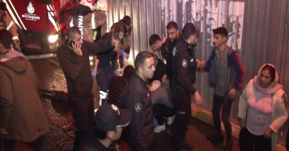 İstanbul'da itfaiye aracı 3 kişiyi ezdi
