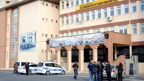 Kız İmam-Hatip Lisesi'nde silahlı kavga