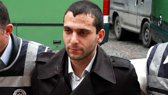 Onur Özbizerdik bir kişiyi daha vurdu