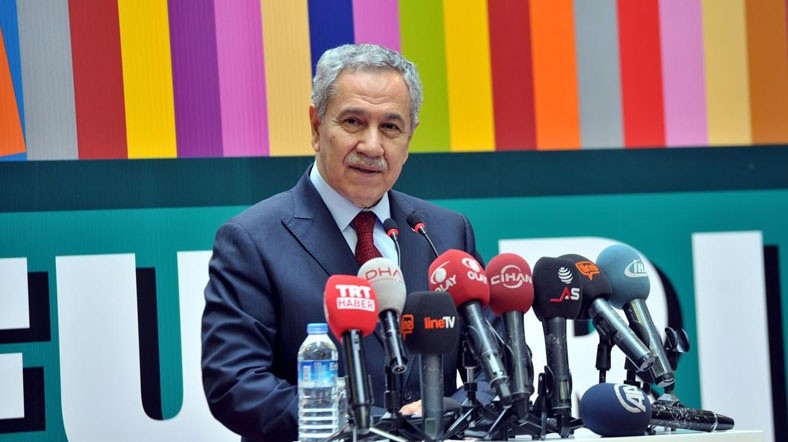 Arınç: Erdoğan'ın habersiz olması mümkün değil