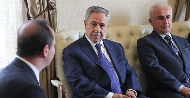 CHP'li başkana övgü, Vali'ye yergi