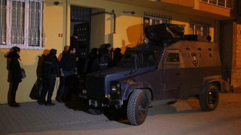 DHKP-C'ye dev  operasyonu: 27 gözaltı!