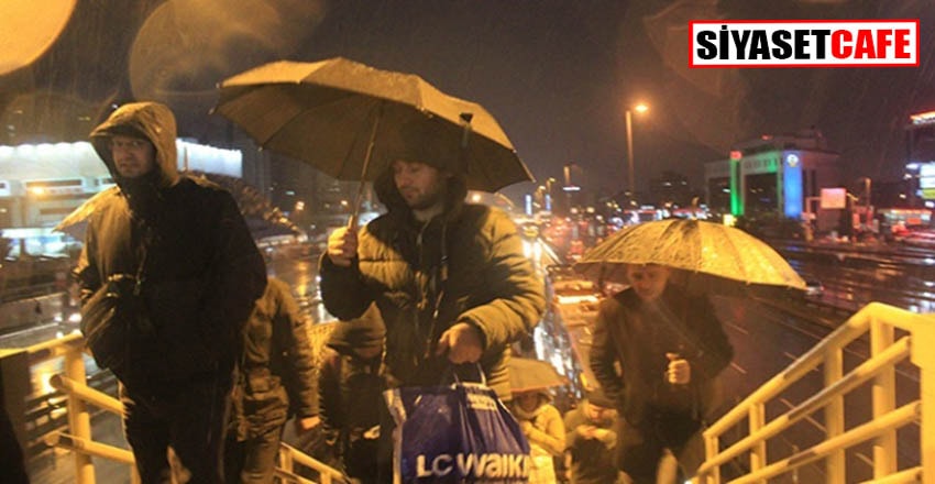 İstanbul'da yağmur etkisini gösterdi
