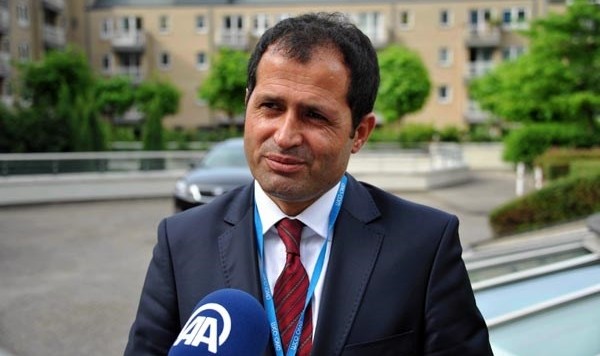Makamı bıraktı aracı bırakmadı