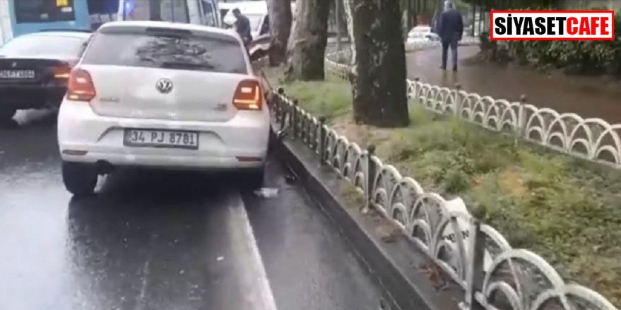 Beşiktaş’ta kontrolü kaybeden araç ağaca çarptı