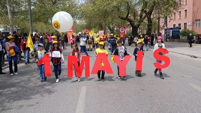Polis Taksim'e geçit vermedi 203 gözaltı var