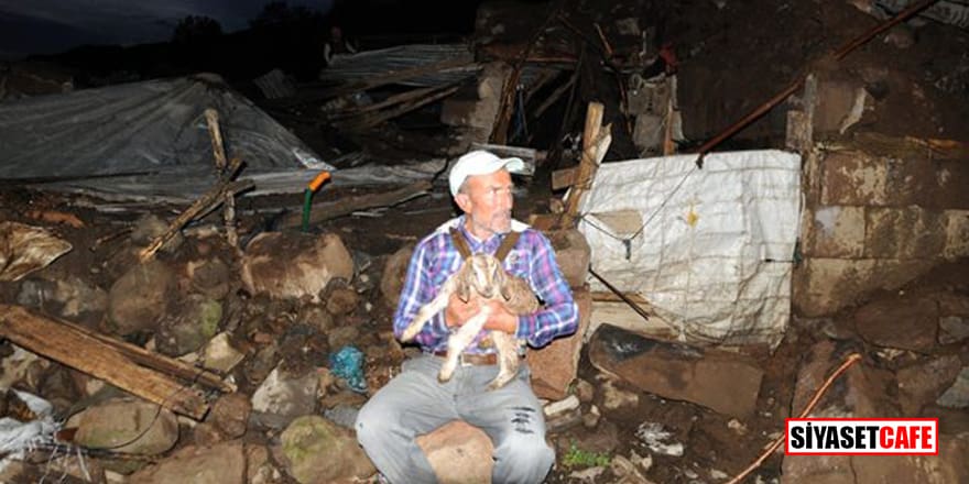 Deprem sonrası çekilen bu fotoğraf, yürekleri sızlattı