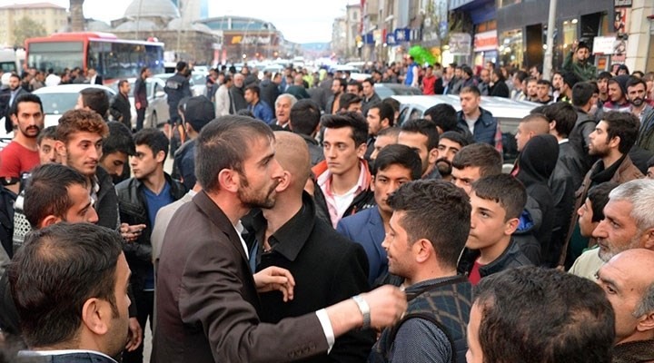 HDP seçim otobüsüne saldırı