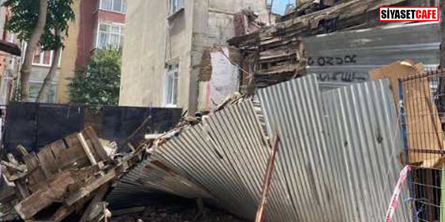 Üsküdar'da ahşap bina çöktü