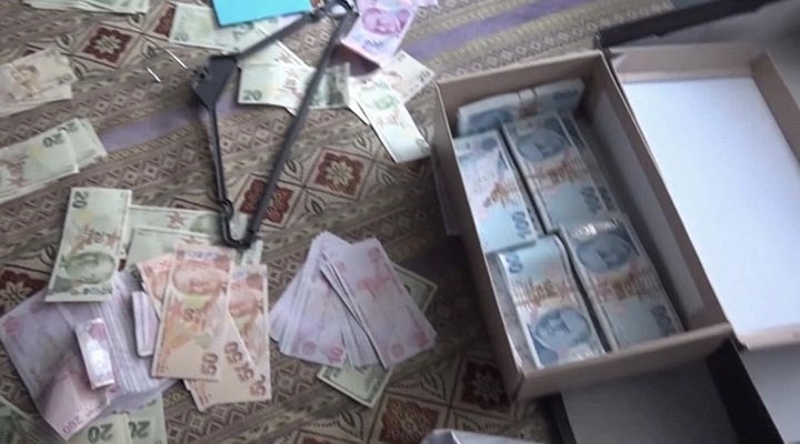 Yine ayakkabı kutusu, yine para