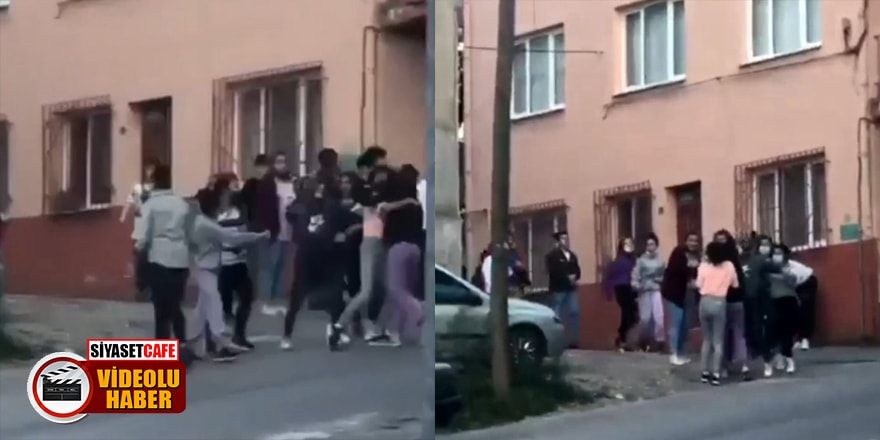 Bursa'da lise öğrencisi kızların tekme tokat kavgası kamerada