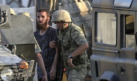 Sınırda 4 IŞİD militanı yakalandı!