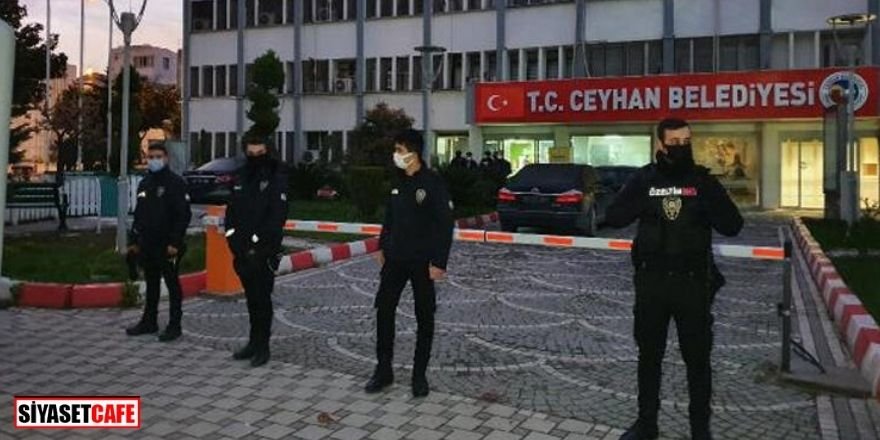 Belediyeye baskın: Adana'da rüşvet operasyonu