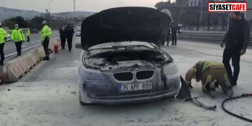 15 Temmuz Şehitler Köprüsü'nde lüks otomobil alev alev yandı