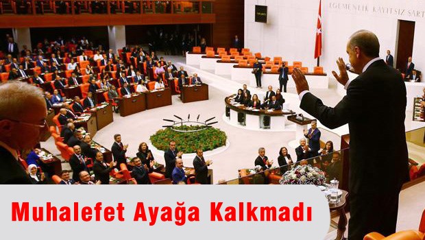 Erdoğan TBMM'nin açılışına katıldı, muhalefet ayağa kalkmadı